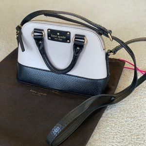 Crossbody mini bag ♠️ Kate spade black & white